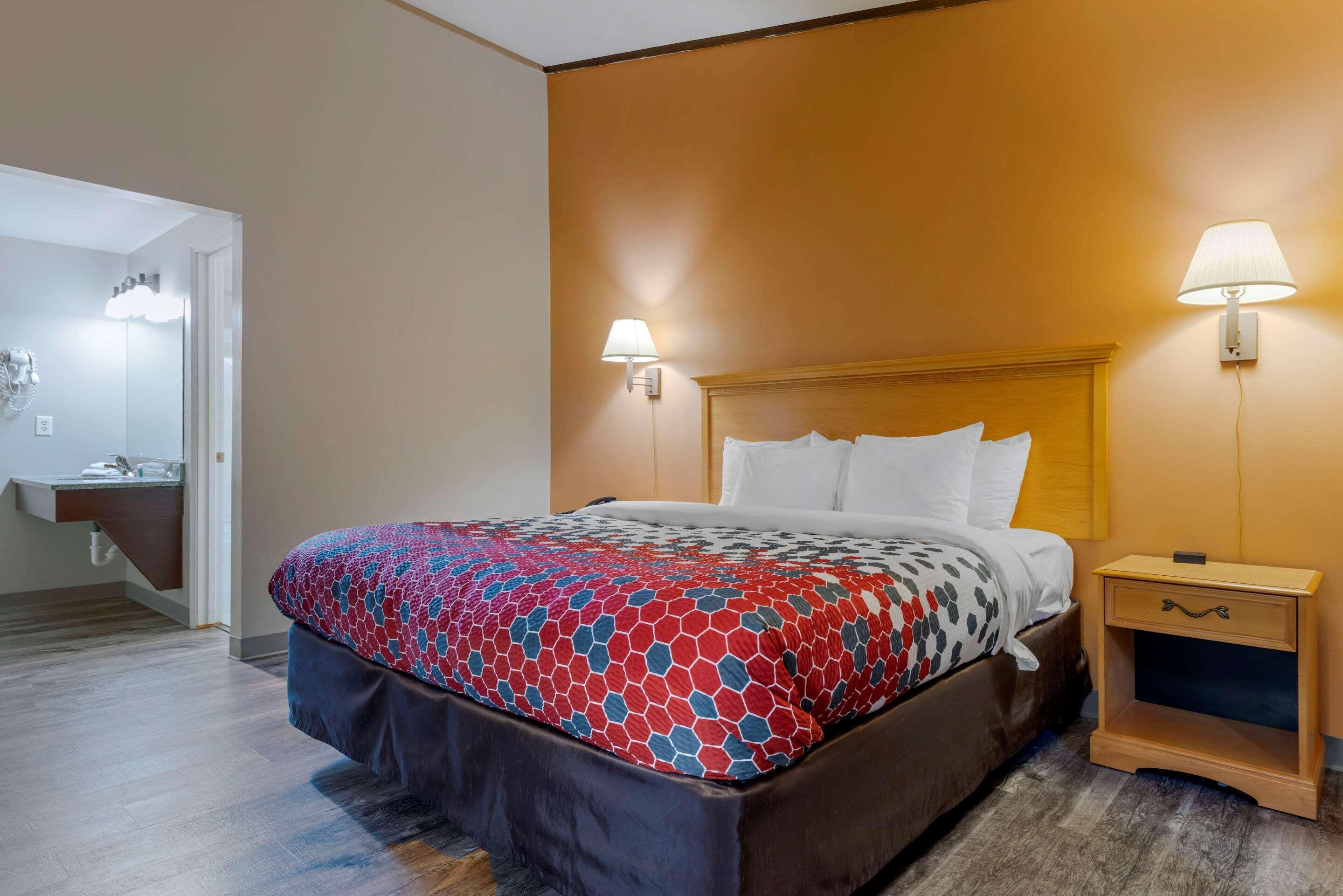 Econo Lodge Lakeview Маркет Екстериор снимка
