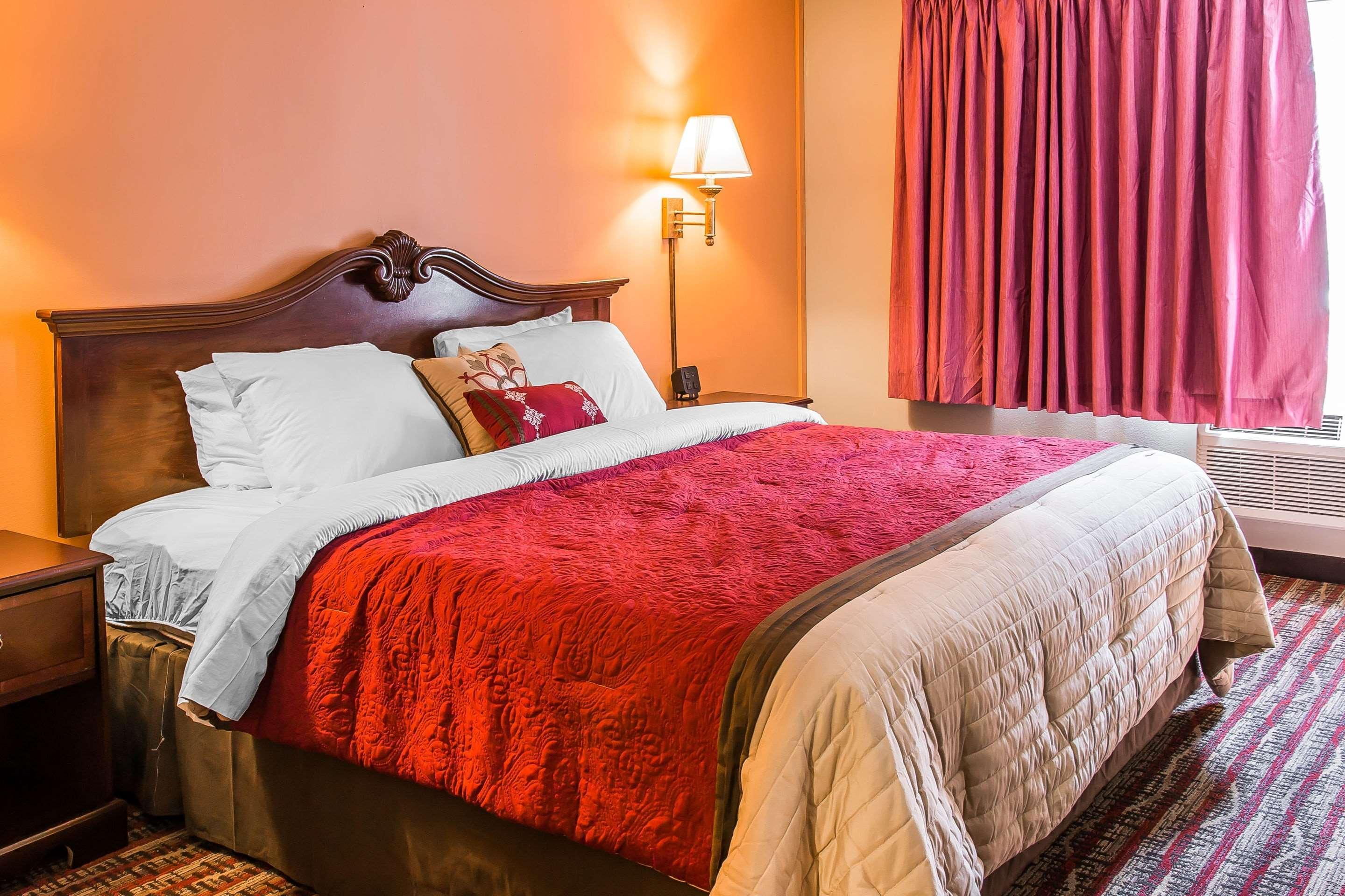 Econo Lodge Lakeview Маркет Екстериор снимка