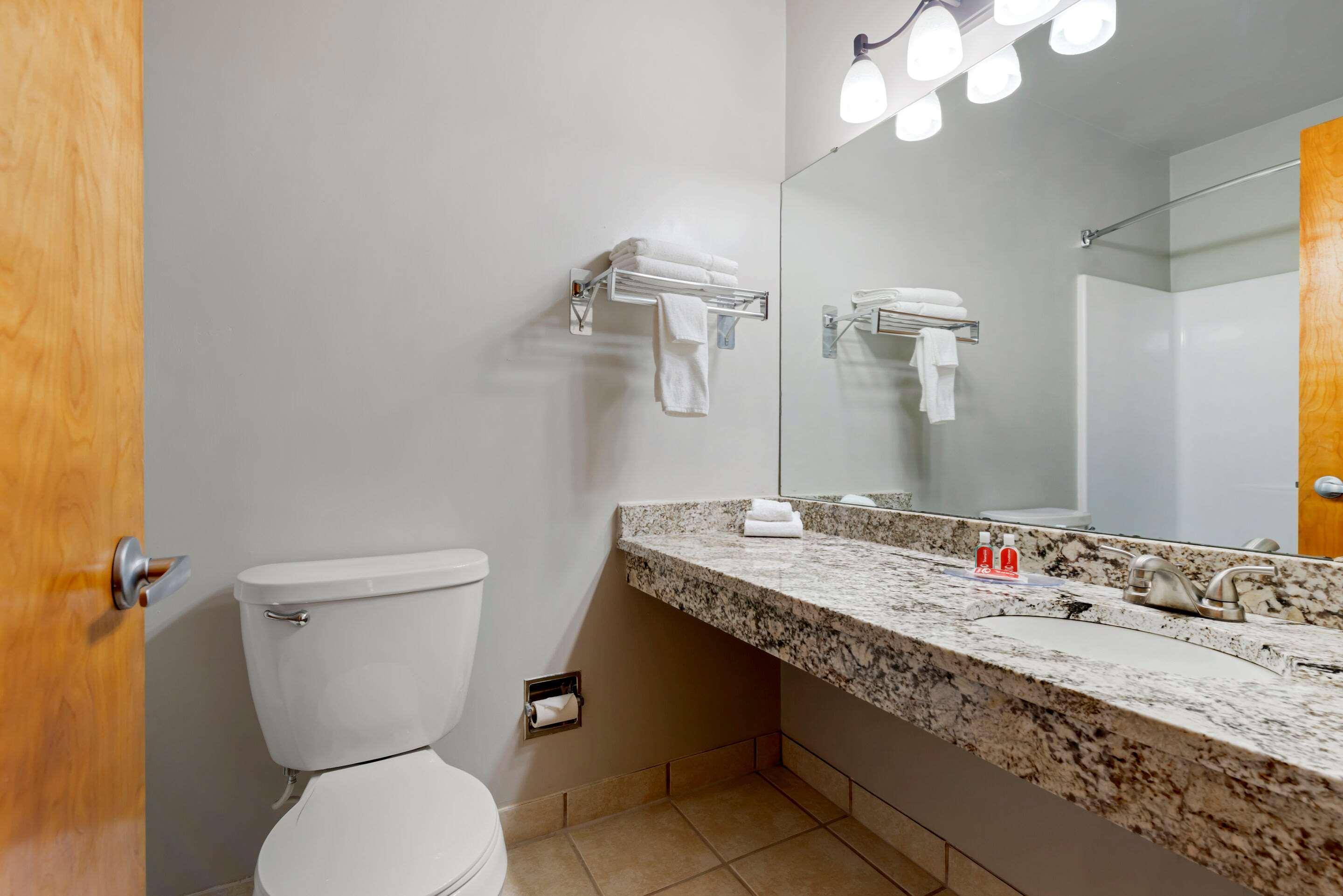 Econo Lodge Lakeview Маркет Екстериор снимка