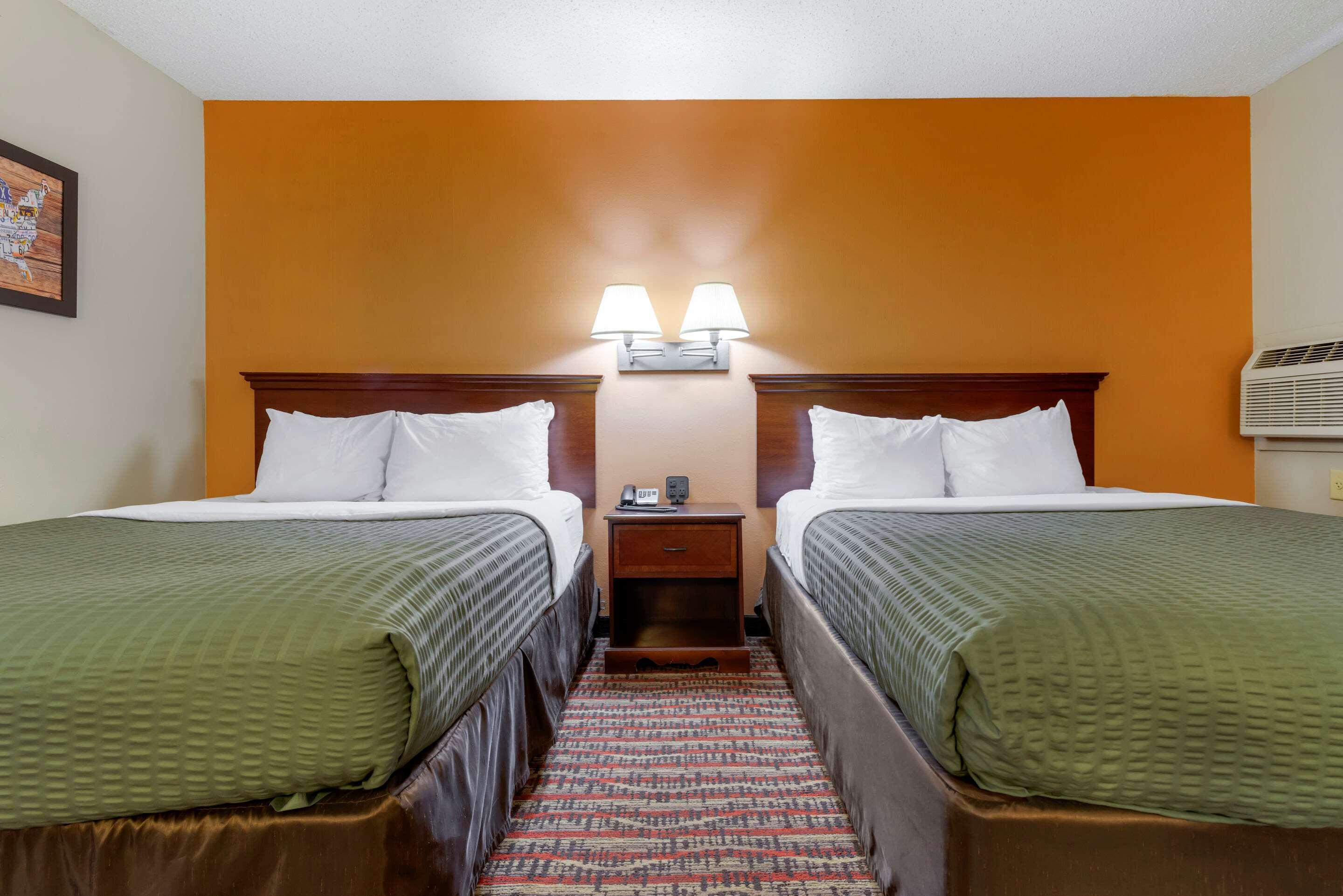 Econo Lodge Lakeview Маркет Екстериор снимка